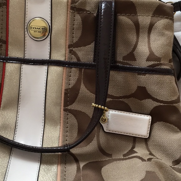 Coach Tote - Picture 2 of 8